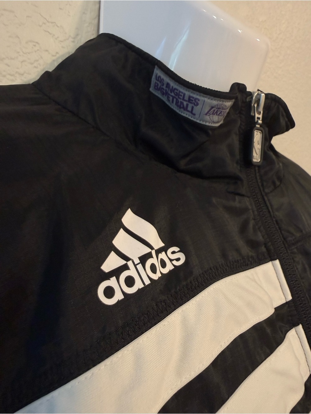 Adidas Los Angeles Lakers Full Zip Track Jacket Black Three Stripe Men’s | XXL - Picture 4 of 14